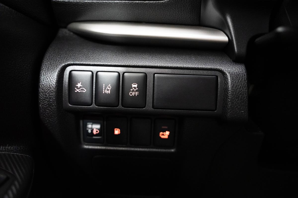 mitsubishi-eclipse-cross-2022-hibrido-a-gasolina-2360cc