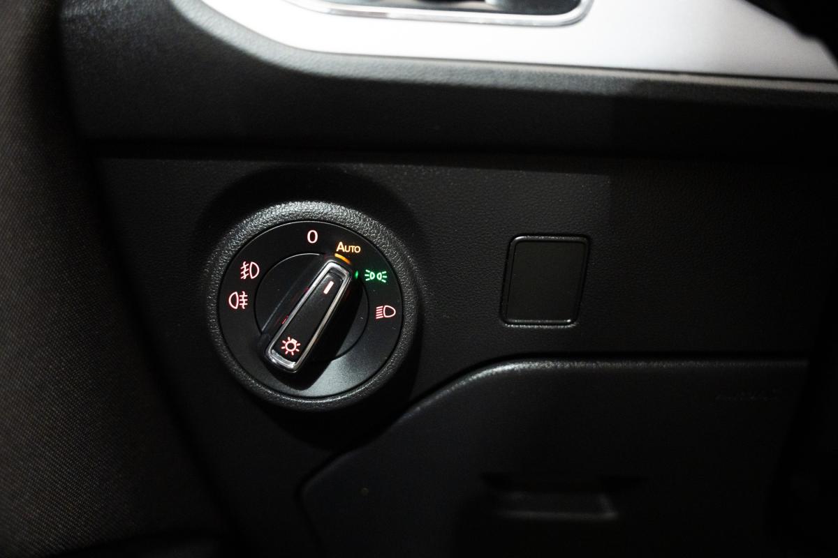 seat-leon-st-2019-diesel-1598cc