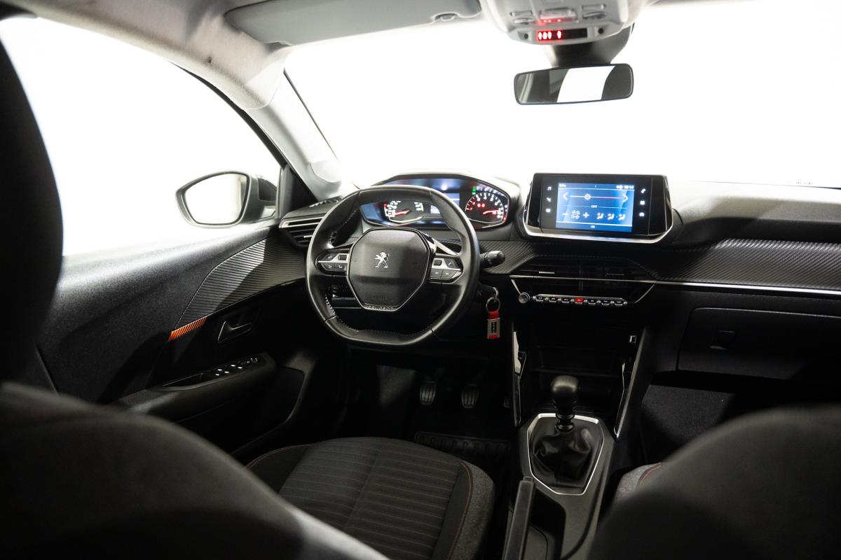 peugeot-208-2022-gasolina-1199cc
