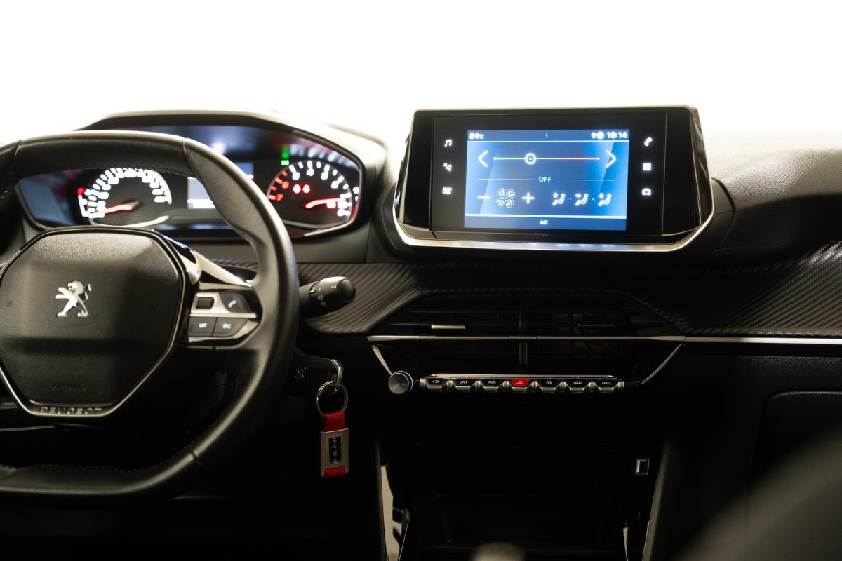 peugeot-208-2022-gasolina-1199cc