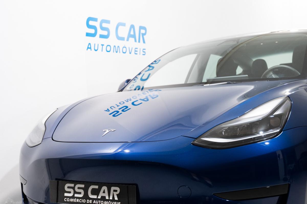 tesla-model-3-2022-eletrico-500cc