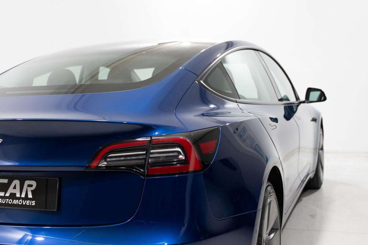 tesla-model-3-2022-eletrico-500cc