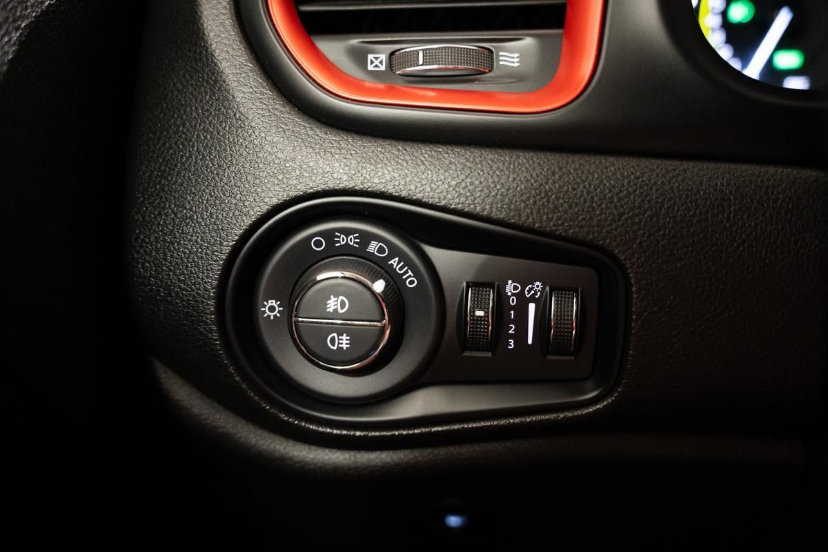 jeep-renegade-2022-hibrido-a-gasolina-1332cc