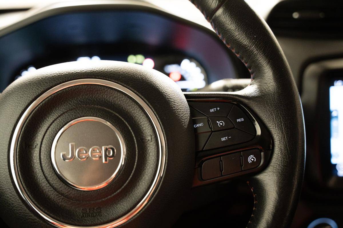 jeep-renegade-2022-hibrido-a-gasolina-1332cc