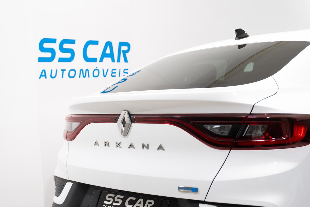 renault-arkana-2022-hibrido-a-gasolina-1598cc
