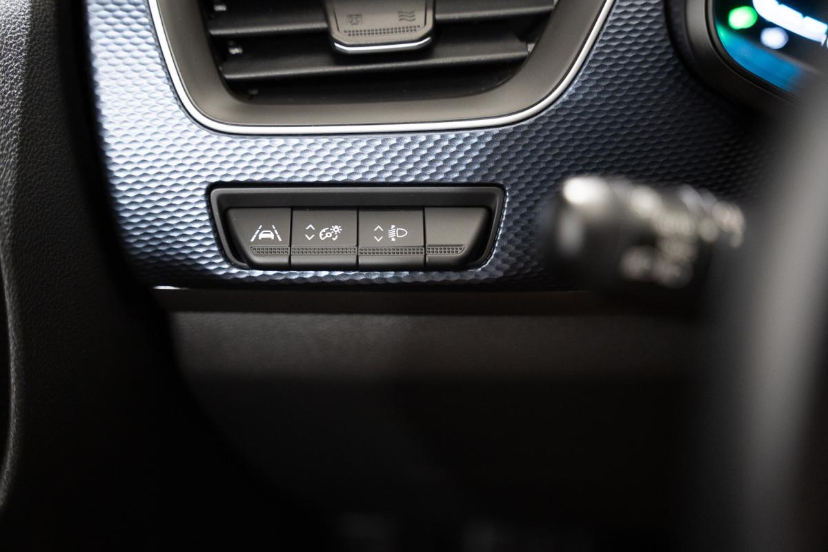 renault-arkana-2022-hibrido-a-gasolina-1598cc