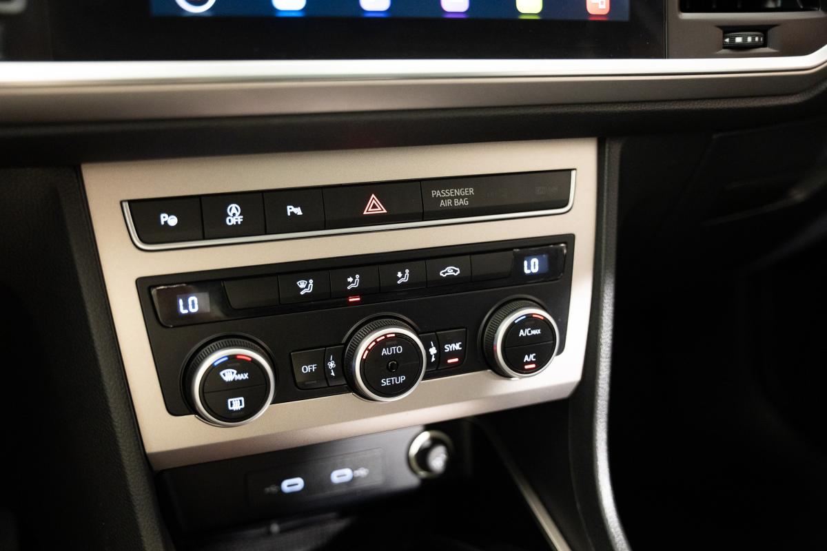 seat-ateca-2023-gasolina-1498cc