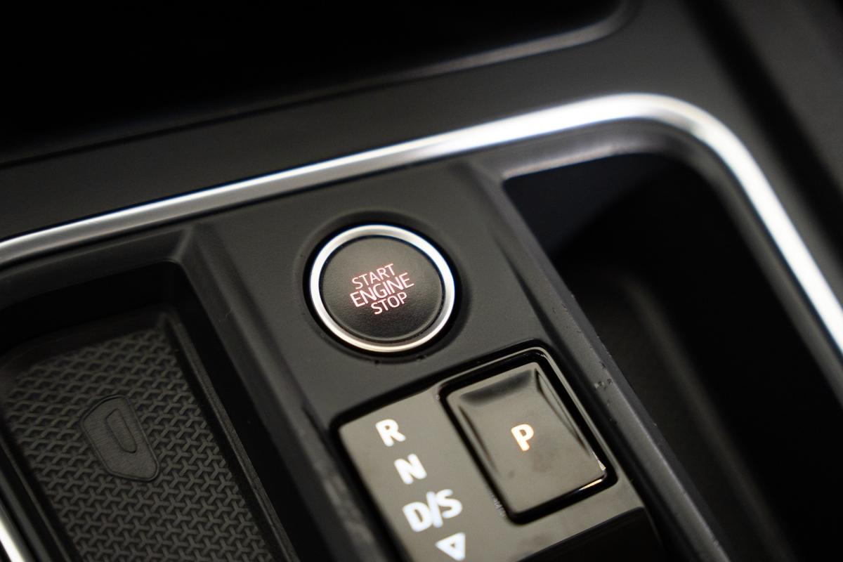 seat-leon-2021-gasolina-999cc