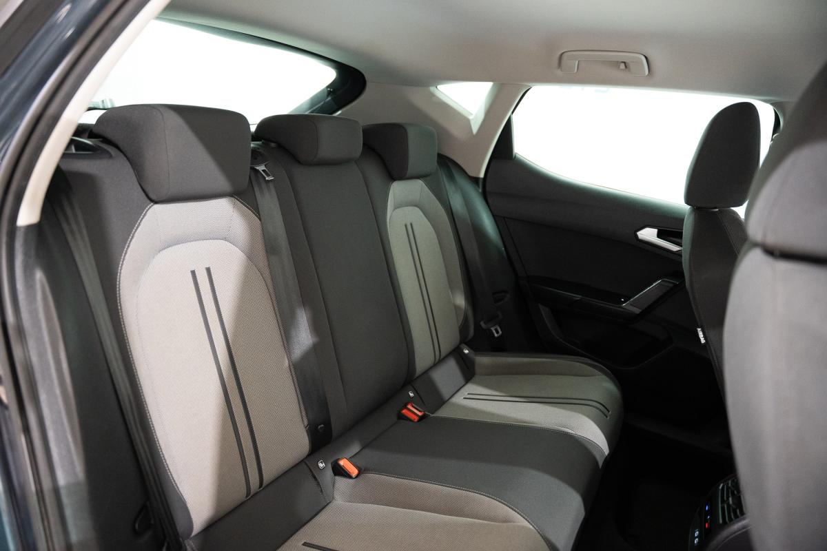 seat-leon-2021-gasolina-999cc