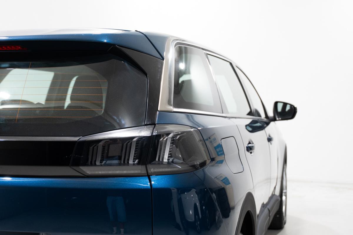 peugeot-5008-2021-gasolina-1199cc
