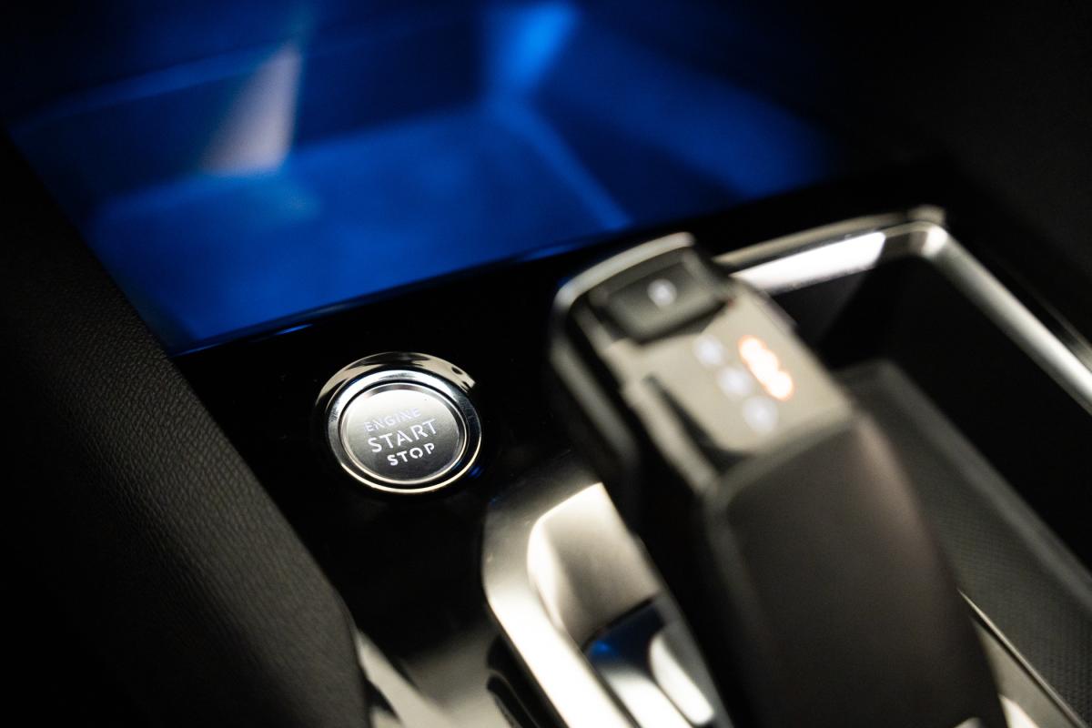 peugeot-5008-2021-gasolina-1199cc