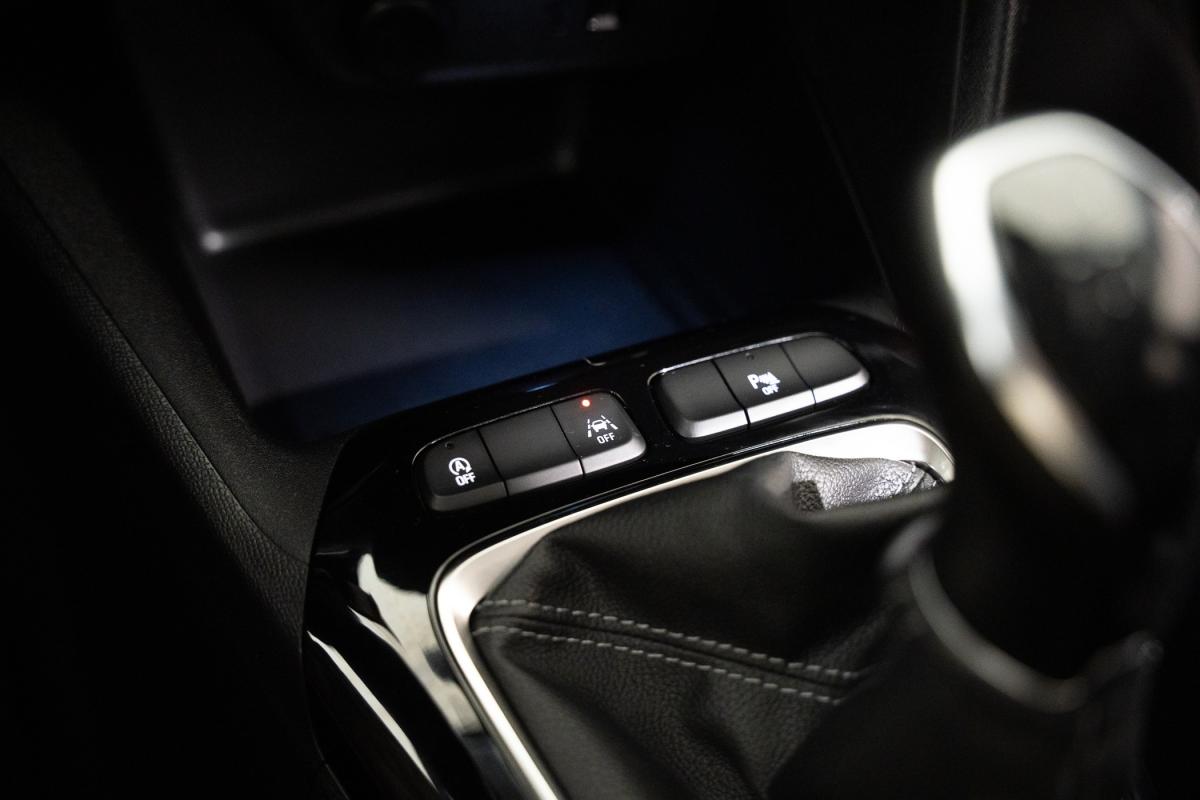 opel-corsa-2023-gasolina-1199cc