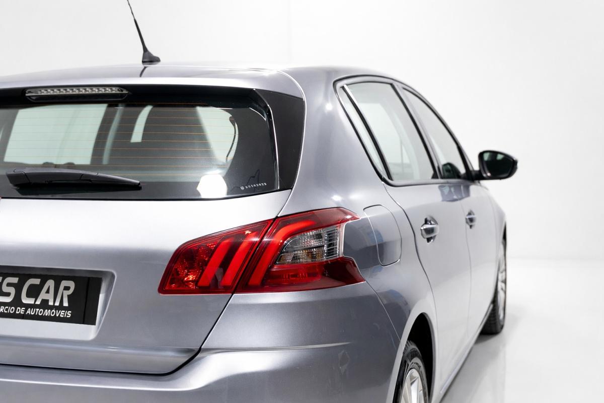 peugeot-308-2019-gasolina-1199cc
