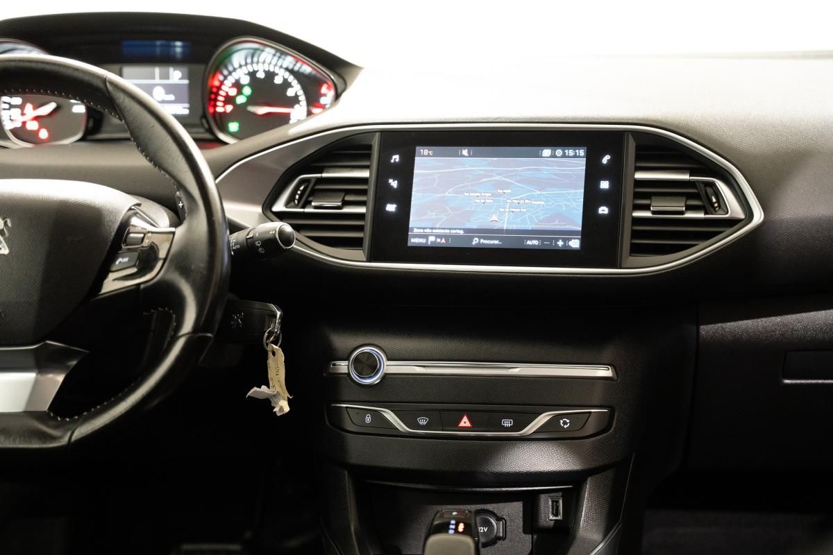 peugeot-308-2019-gasolina-1199cc