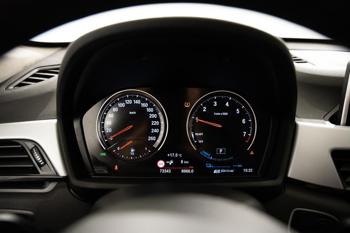 bmw-x1-2020-hibrido-a-gasolina-1499cc