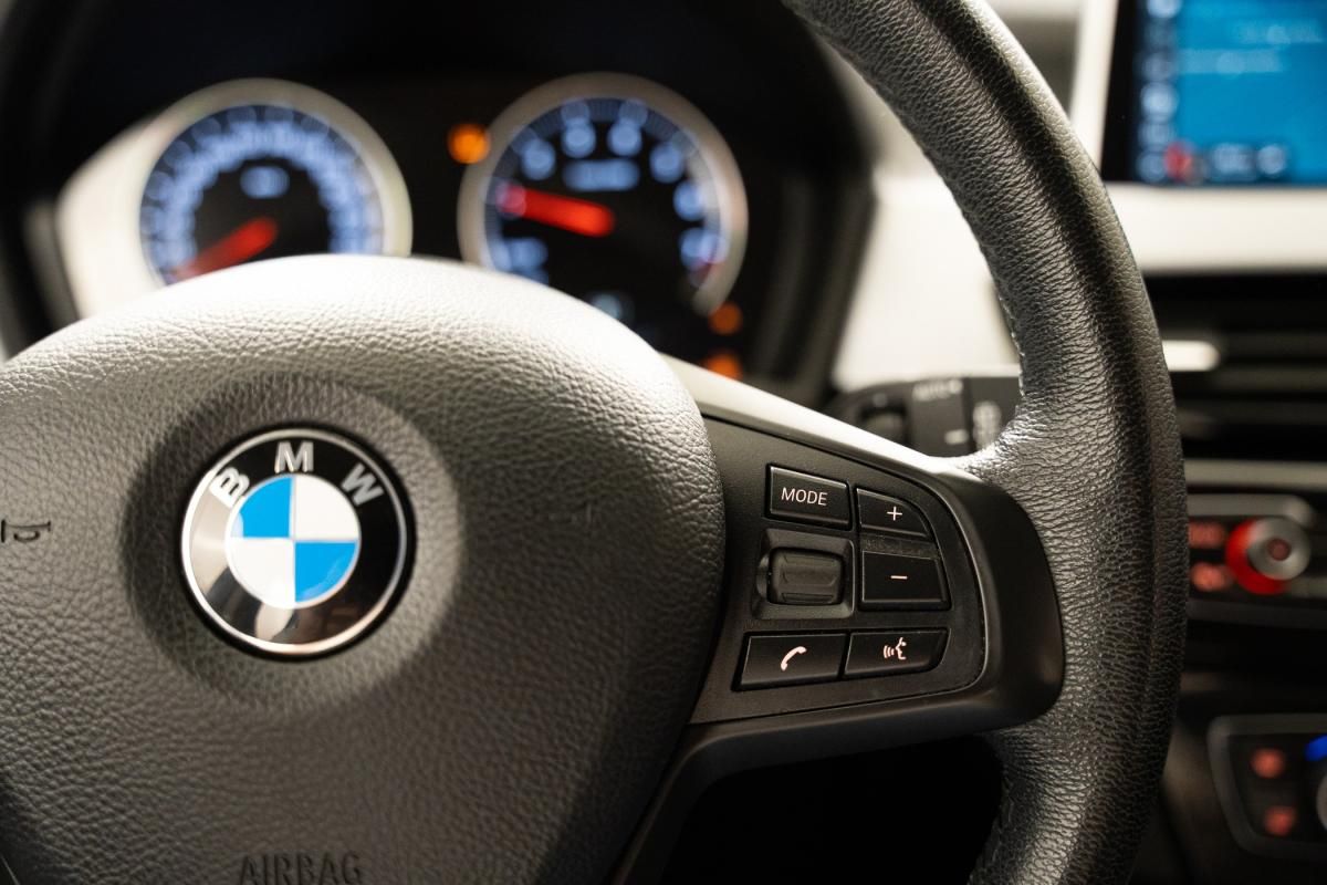 bmw-x1-2020-hibrido-a-gasolina-1499cc