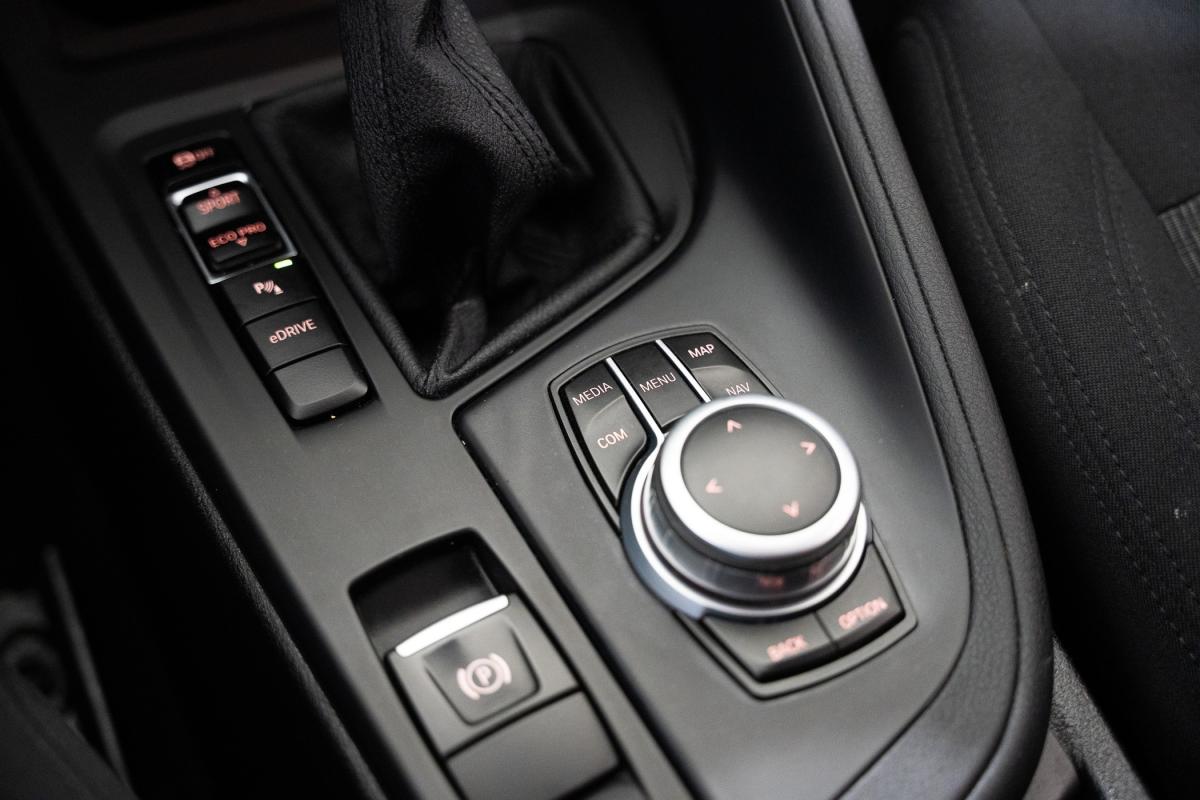 bmw-x1-2020-hibrido-a-gasolina-1499cc