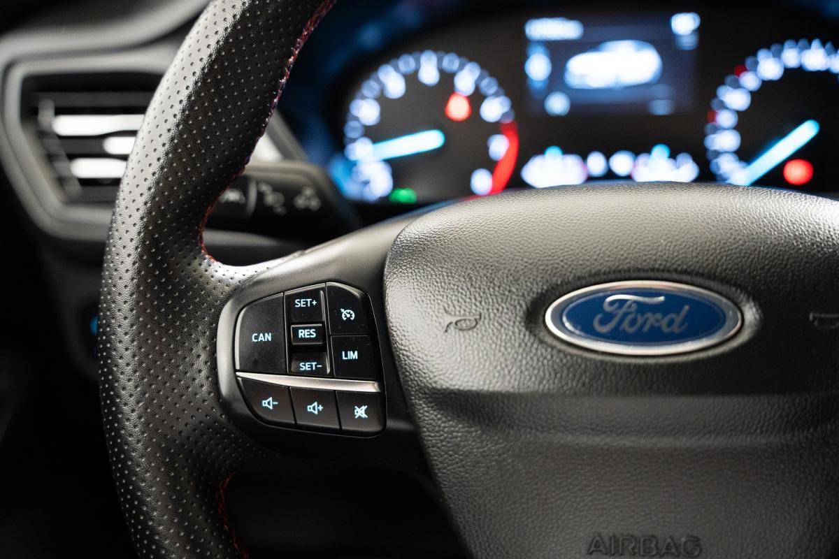 ford-focus-2022-gasolina-998cc