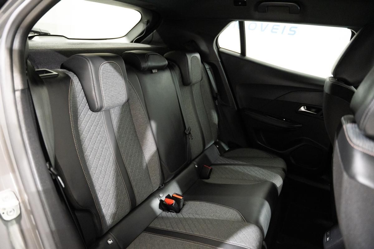 peugeot-2008-2024-eletrico-500cc