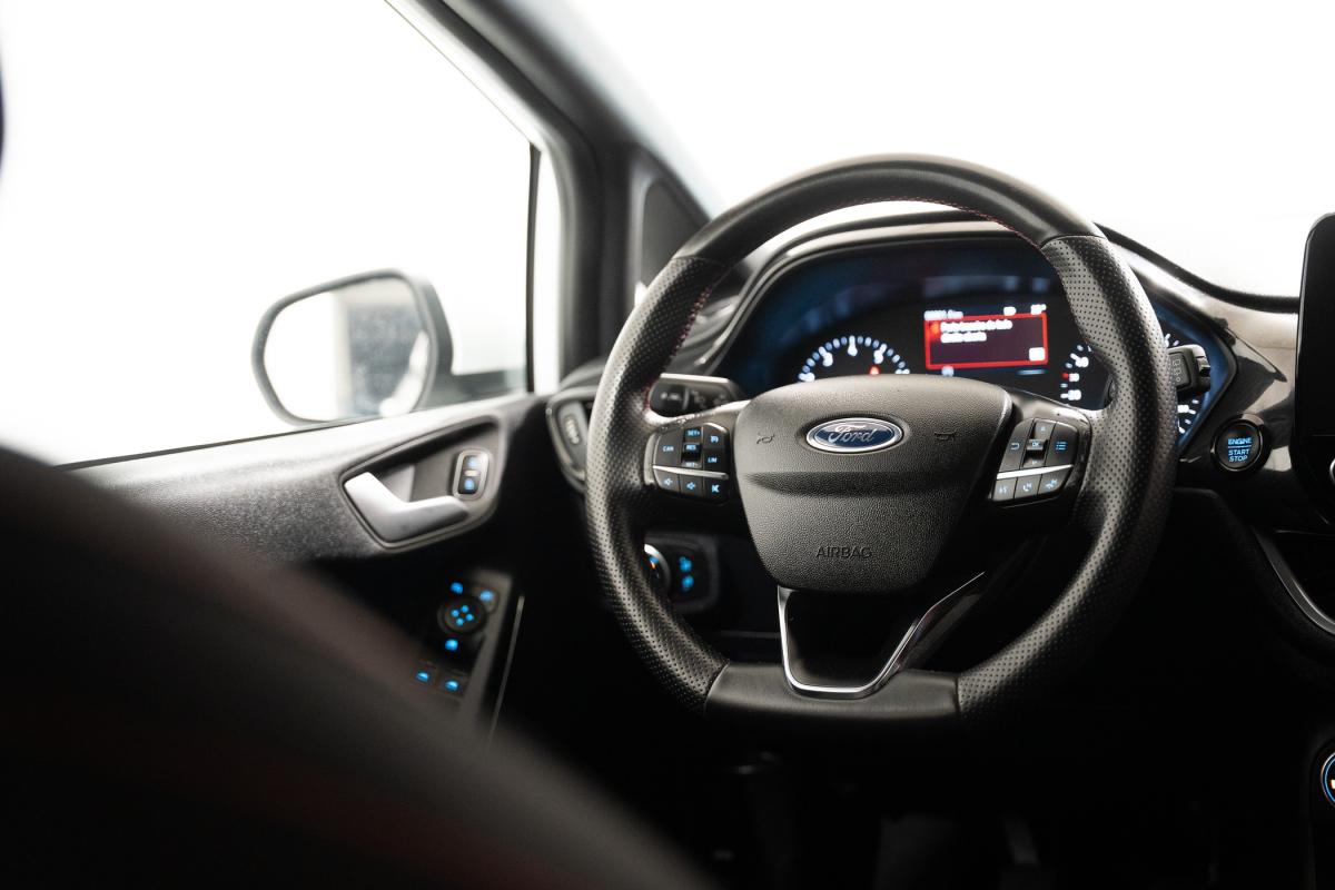 ford-fiesta-2023-gasolina-998cc