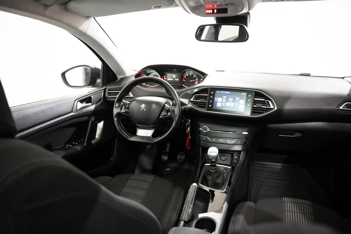 peugeot-308-sw-2015-diesel-1560cc