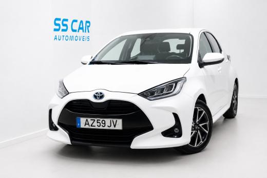 toyota-yaris-2022-hibrido-a-gasolina-1490cc