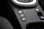 toyota-yaris-2022-hibrido-a-gasolina-1490cc