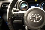 toyota-yaris-2022-hibrido-a-gasolina-1490cc