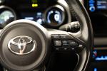 toyota-yaris-2022-hibrido-a-gasolina-1490cc