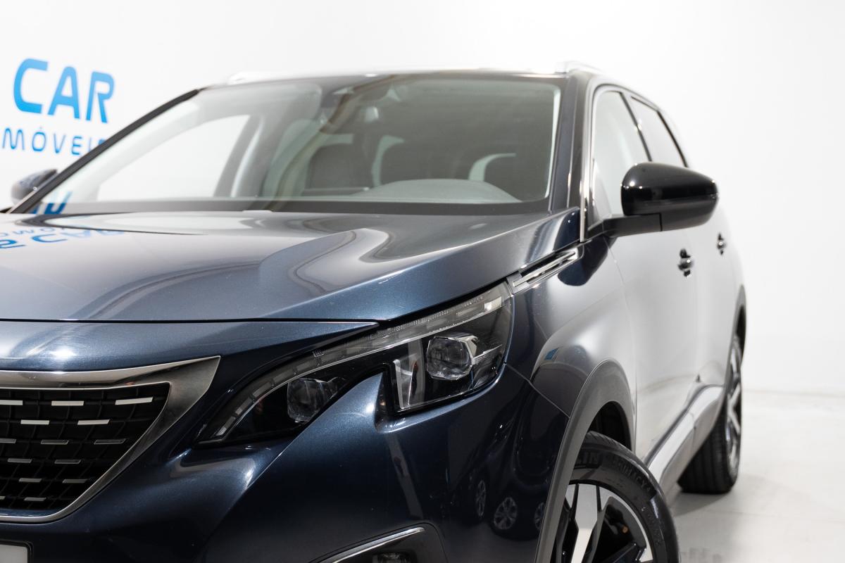 peugeot-5008-2018-gasolina-1199cc