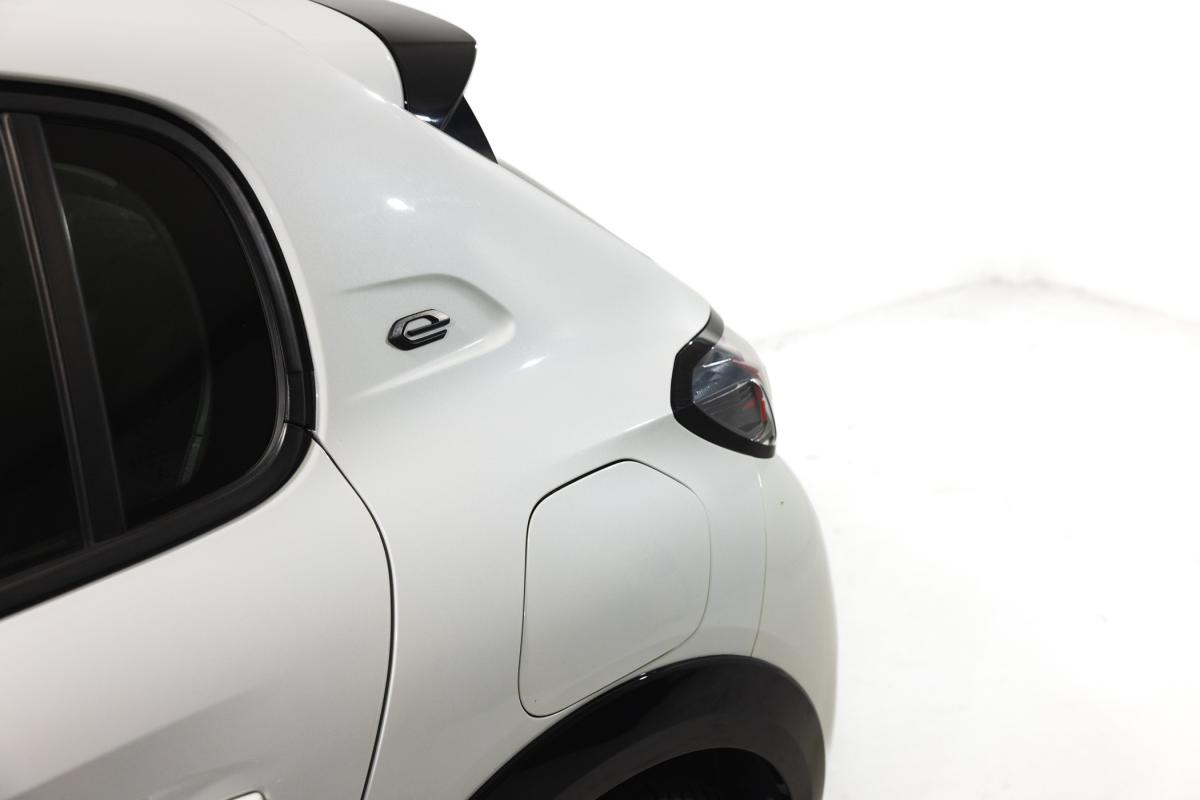 peugeot-208-2020-eletrico-500cc