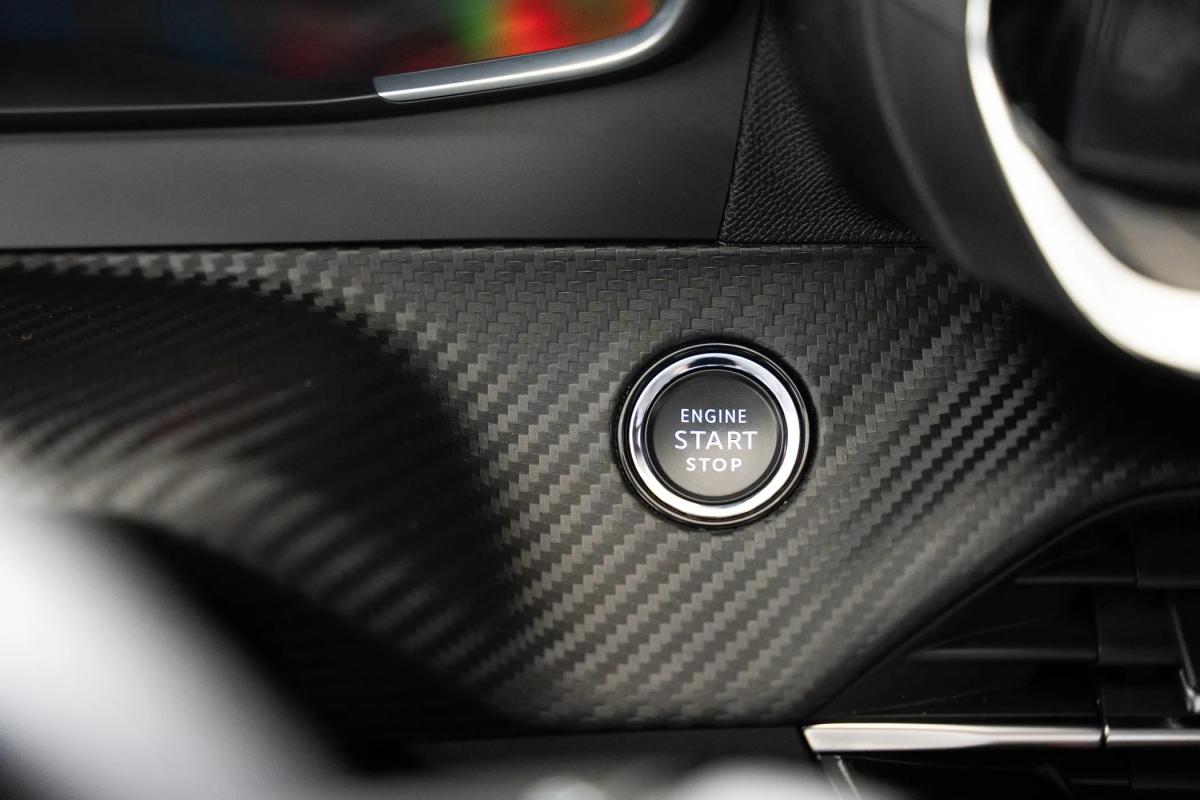 peugeot-208-2020-eletrico-500cc