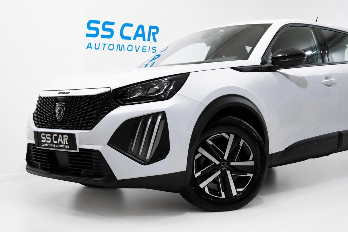 peugeot-2008-2023-gasolina-1199cc