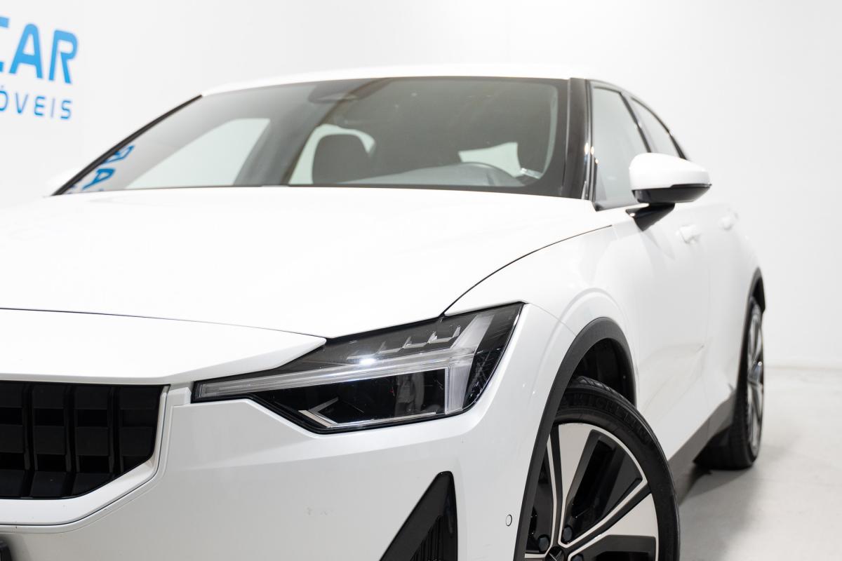 polestar-2-2023-eletrico-500cc
