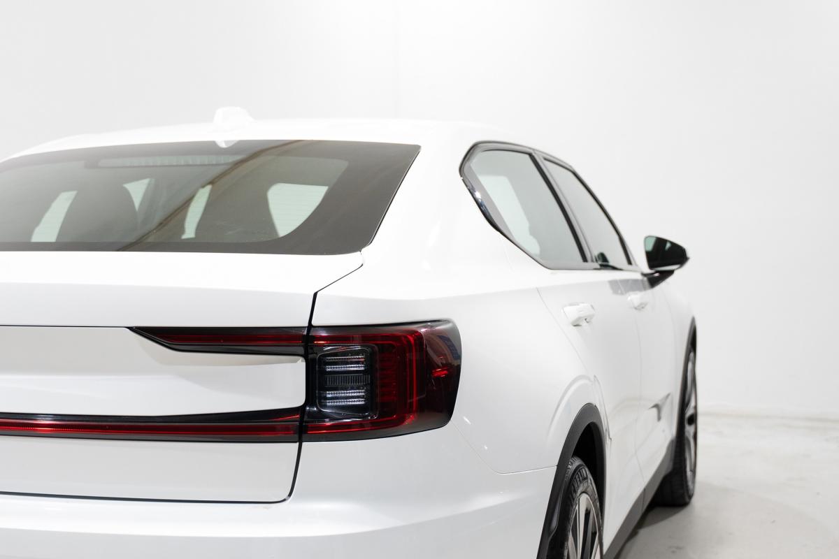 polestar-2-2023-eletrico-500cc