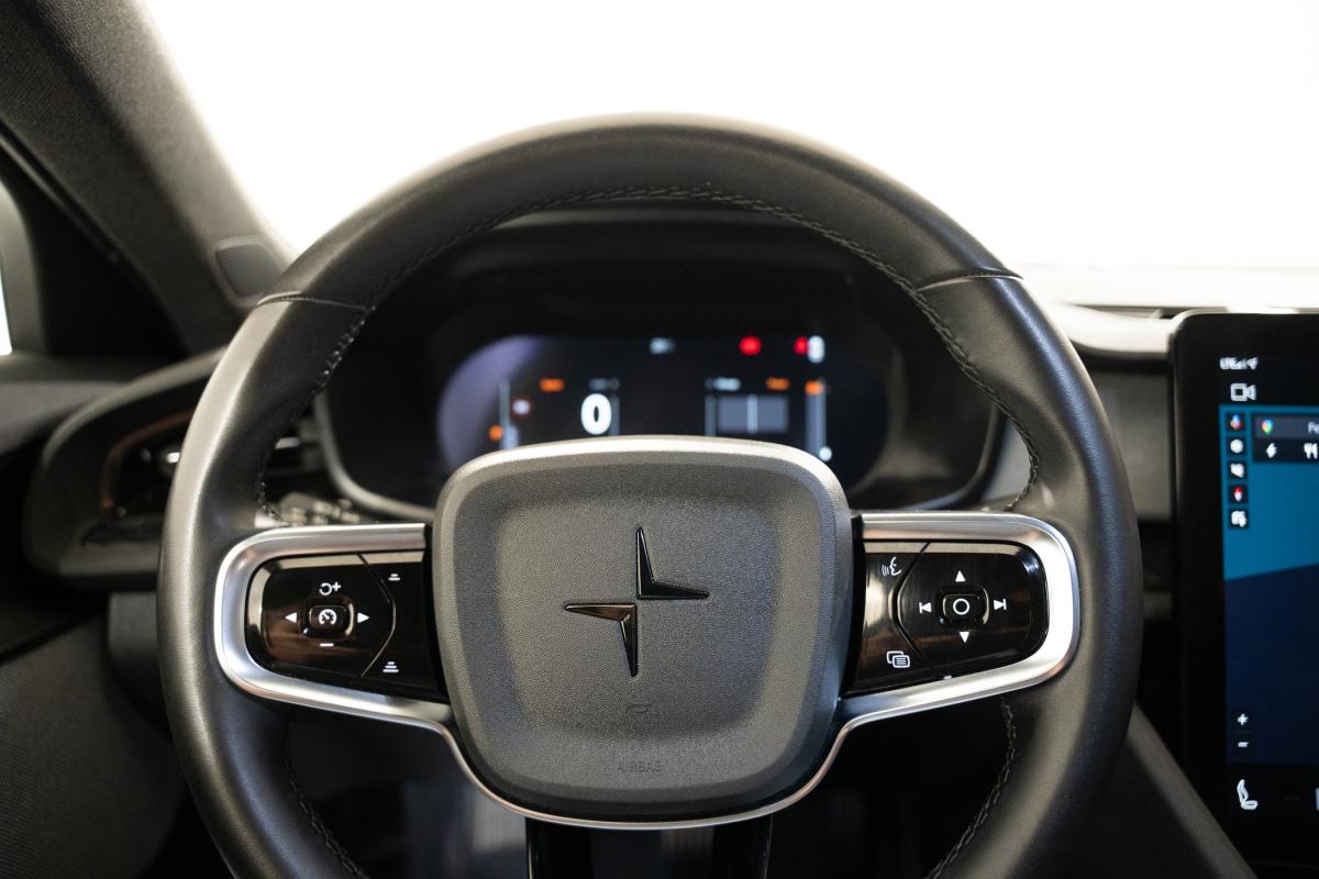 polestar-2-2023-eletrico-500cc