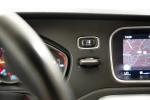 volvo-v40-cross-country-2017-diesel-1969cc