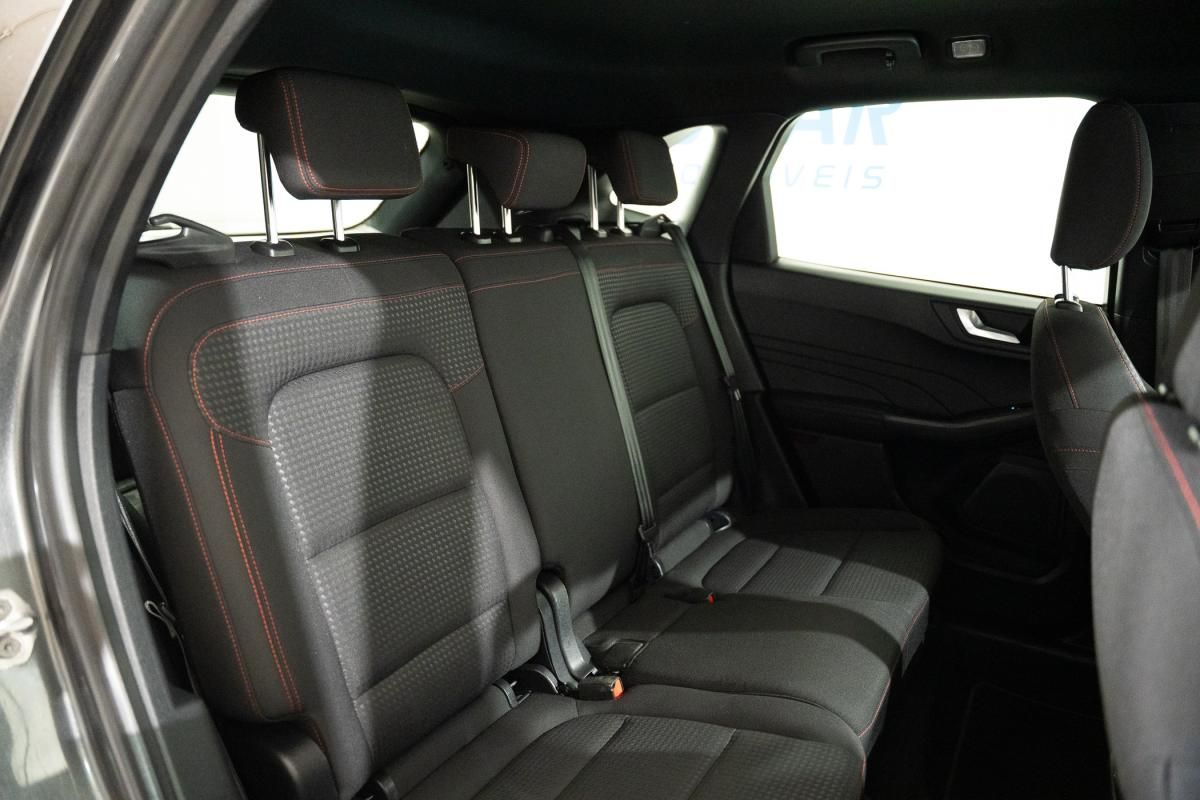 ford-kuga-2022-diesel-1499cc