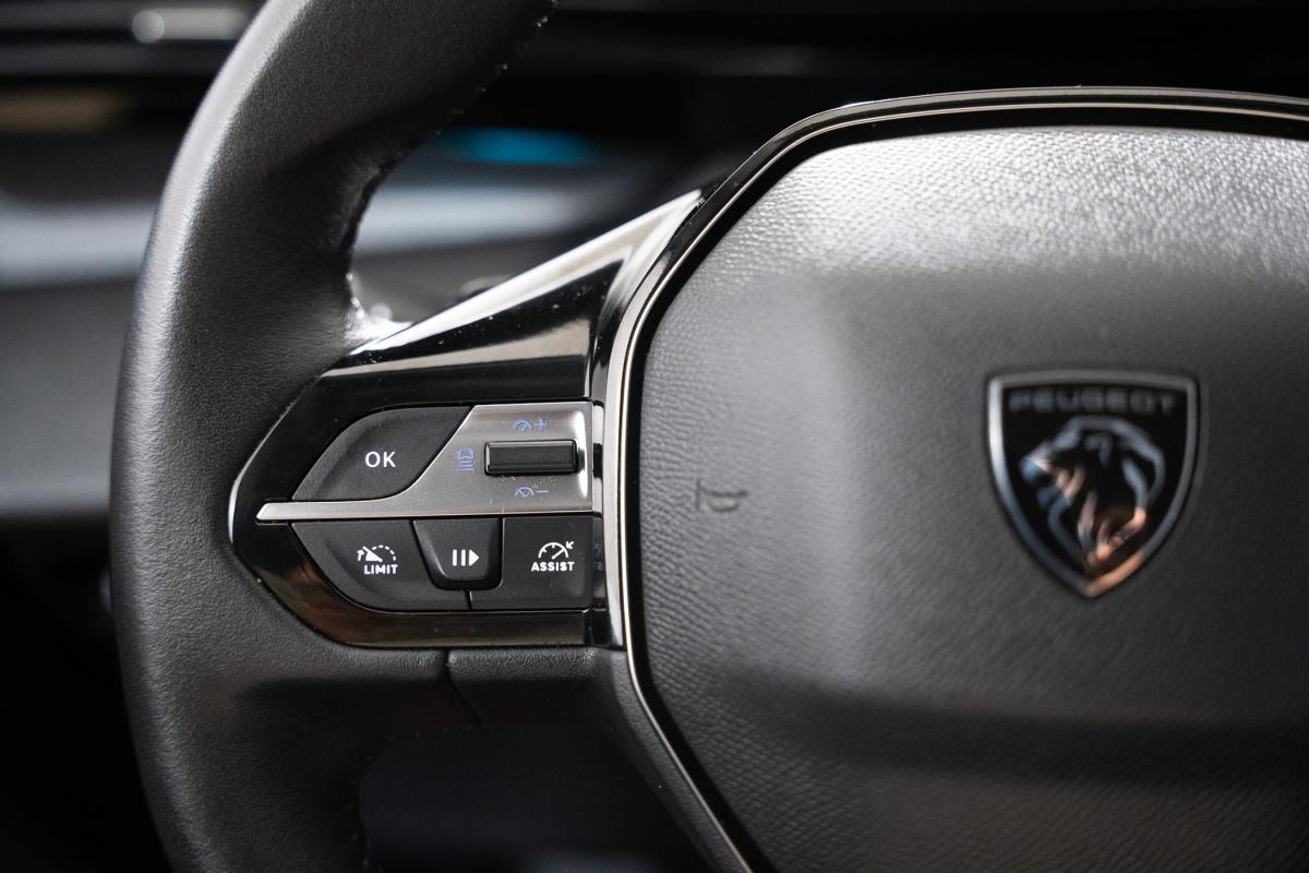 peugeot-308-2022-gasolina-1199cc