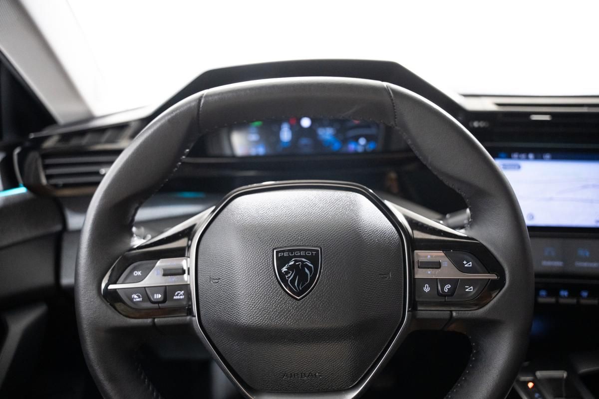 peugeot-308-2022-gasolina-1199cc