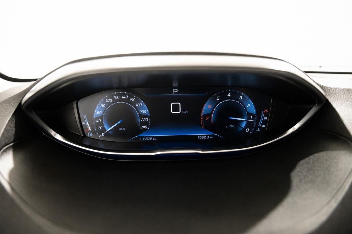 peugeot-5008-2019-gasolina-1199cc