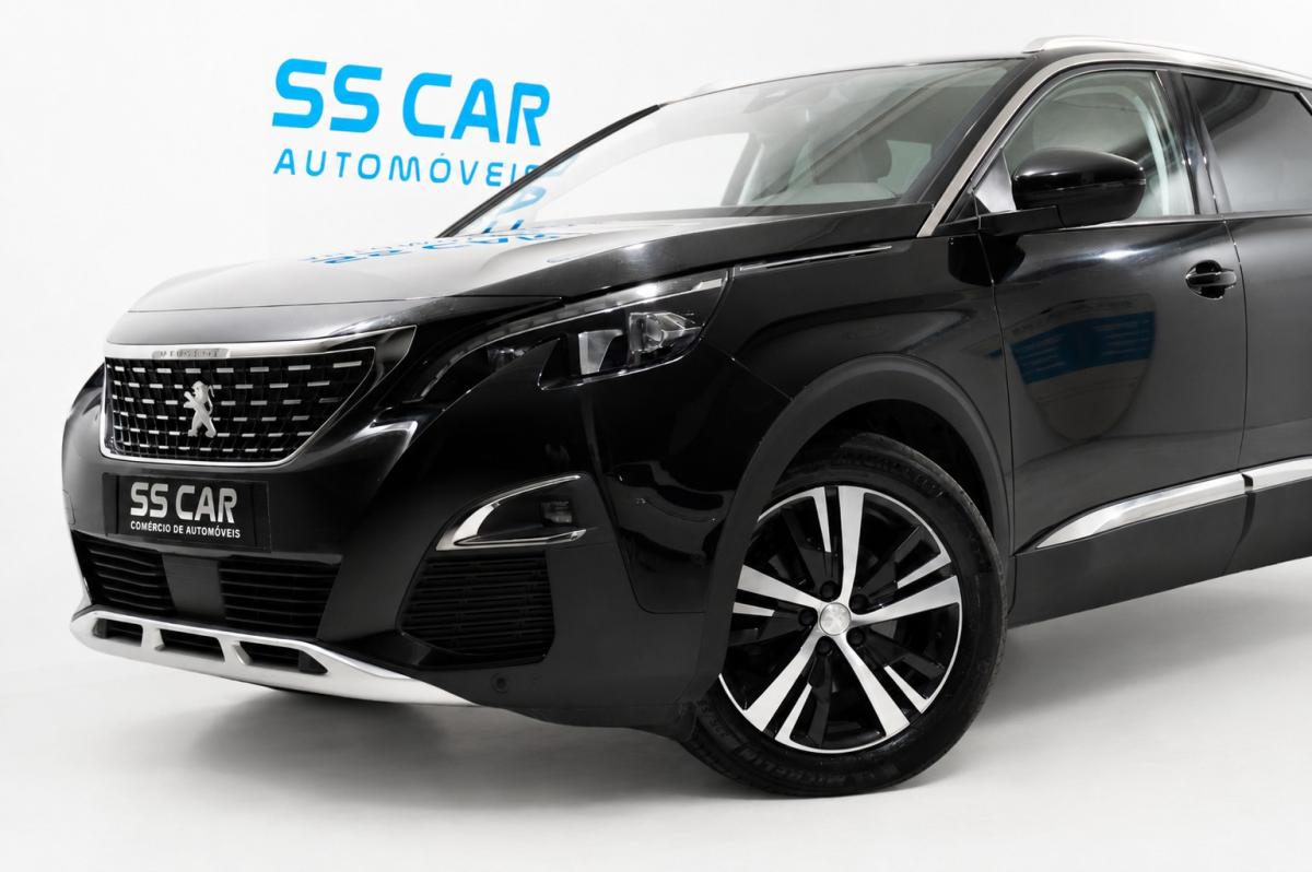 peugeot-5008-2019-gasolina-1199cc