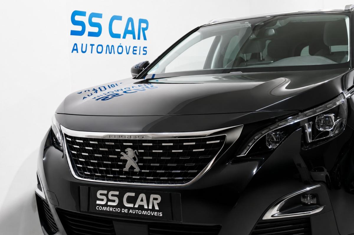 peugeot-5008-2019-gasolina-1199cc