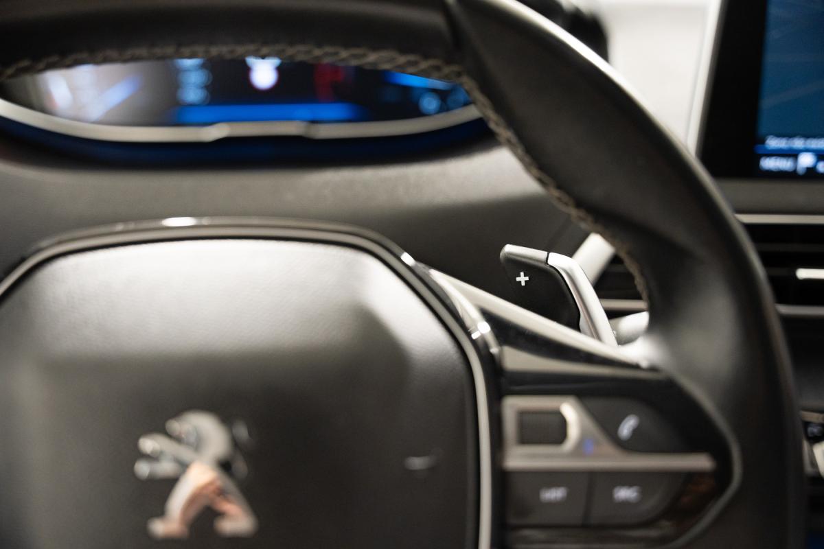 peugeot-5008-2019-gasolina-1199cc