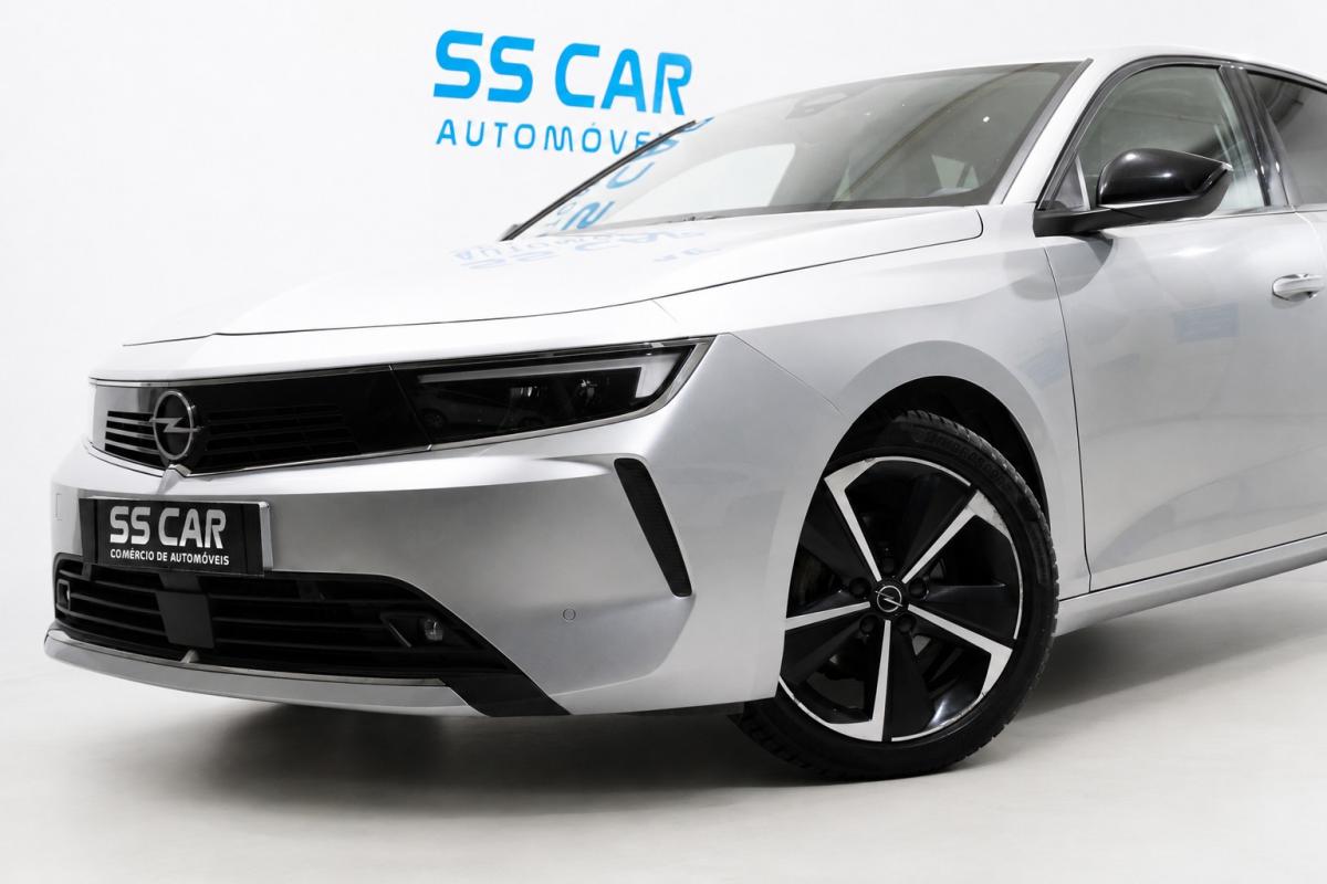 opel-astra-2023-gasolina-1199cc