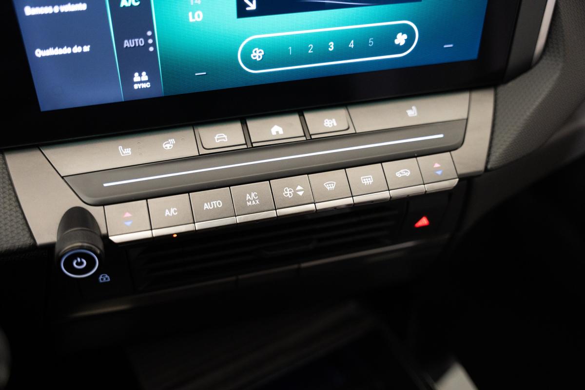 opel-astra-2023-gasolina-1199cc