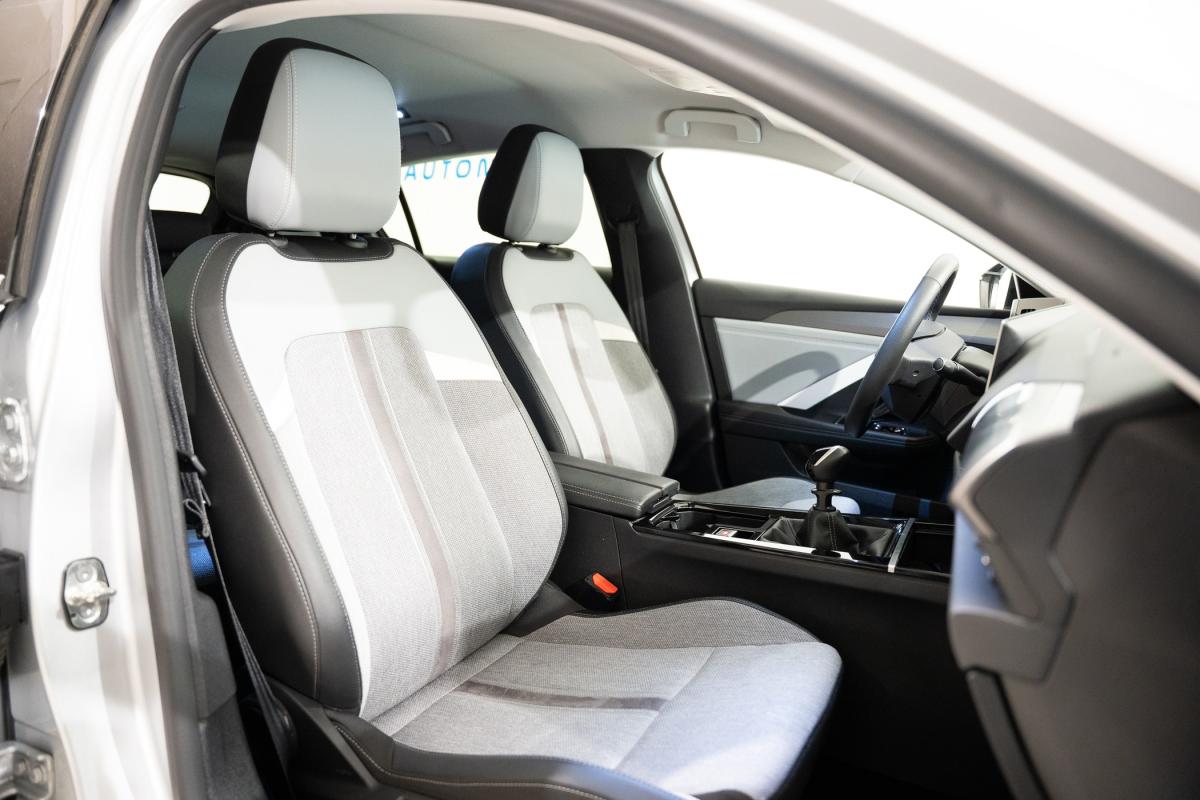 opel-astra-2023-gasolina-1199cc