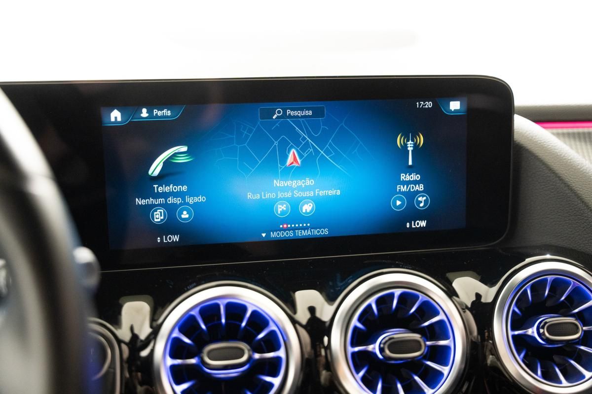 mercedes-benz-eqa-2022-eletrico-500cc