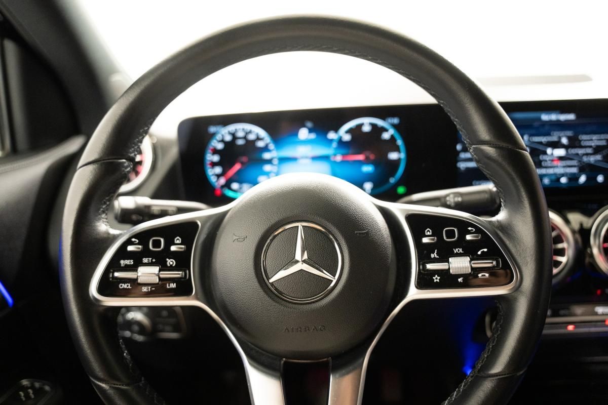 mercedes-benz-eqa-2022-eletrico-500cc