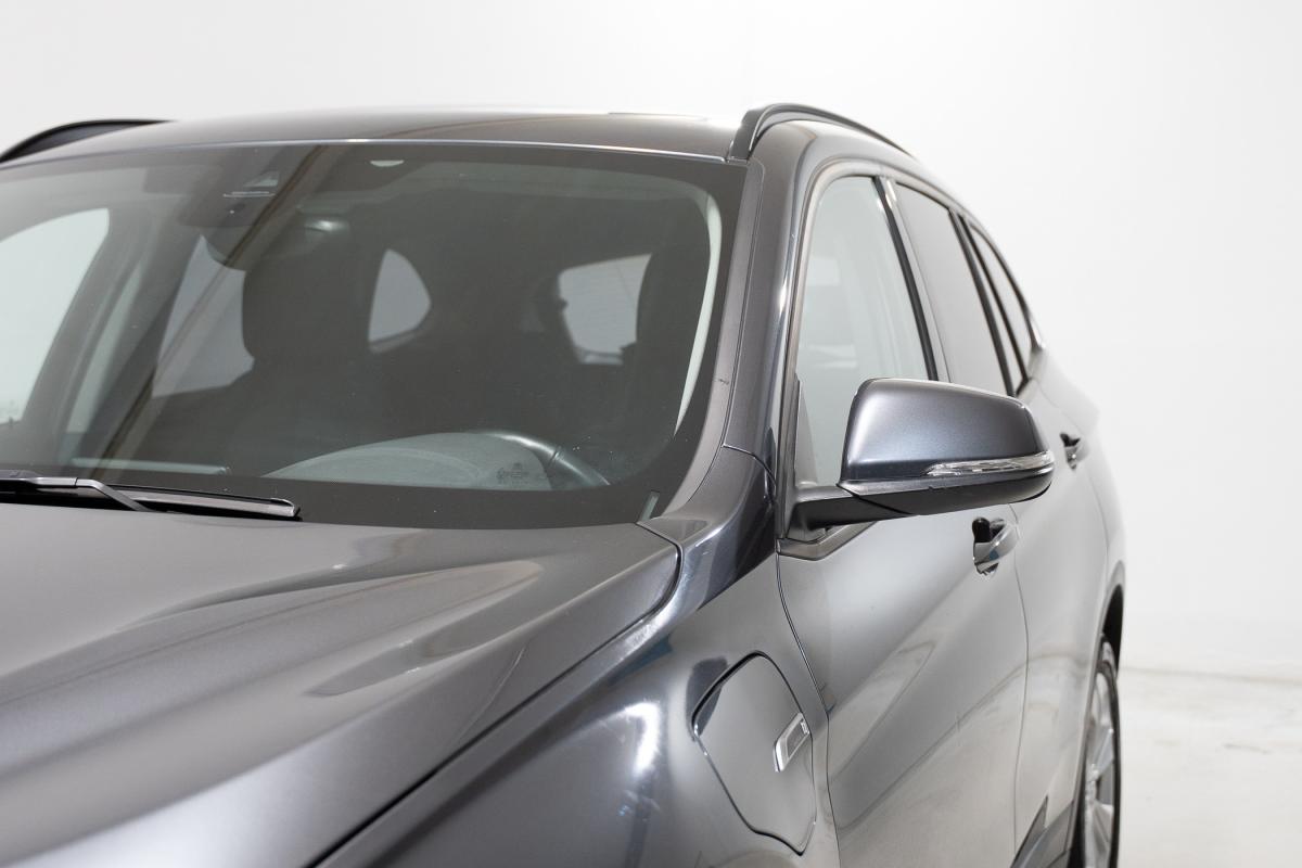 bmw-x1-2022-hibrido-a-gasolina-1499cc
